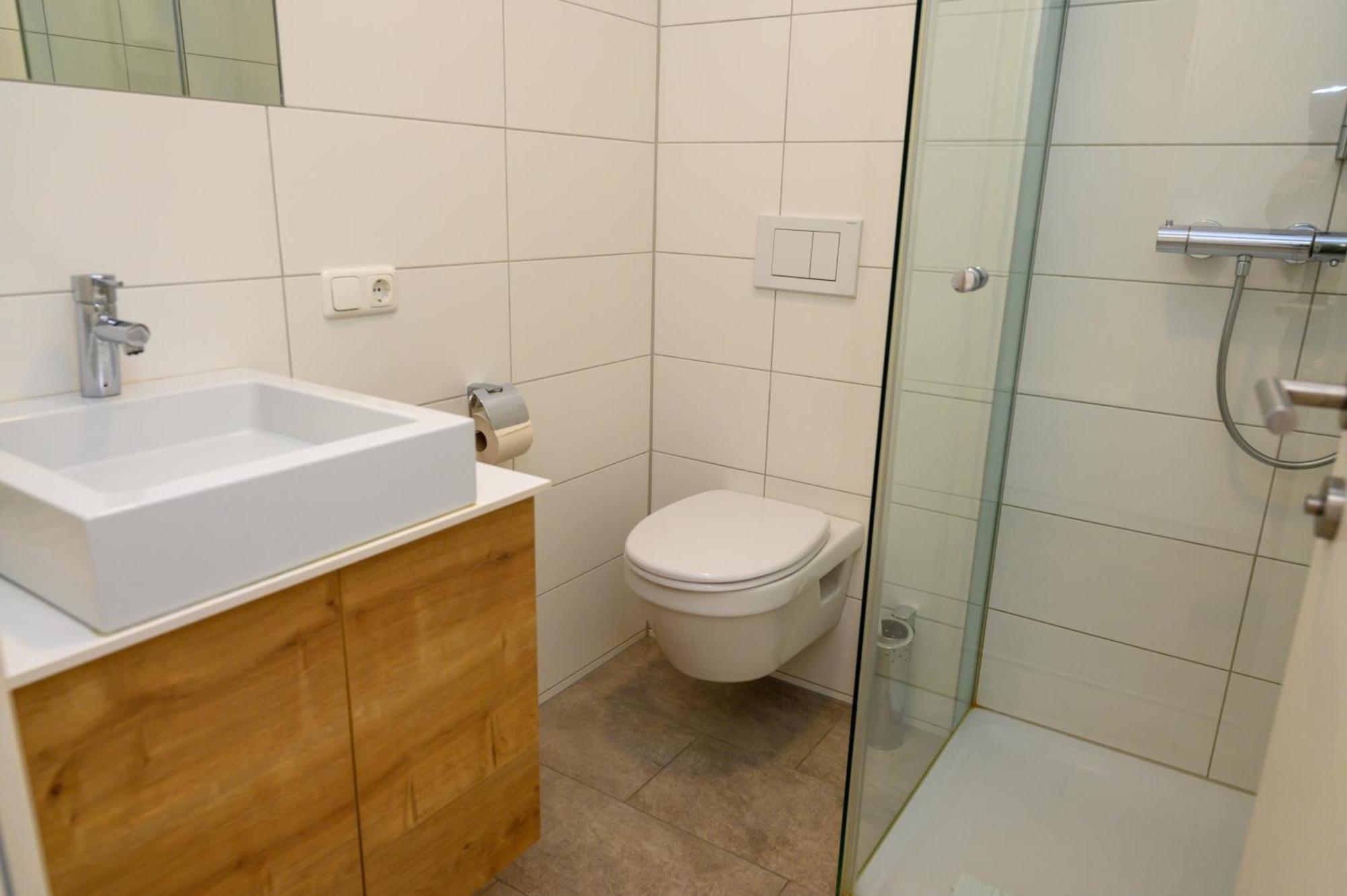 Appartement-Hotel Gh Zum Goldenen Schiff إنس المظهر الخارجي الصورة
