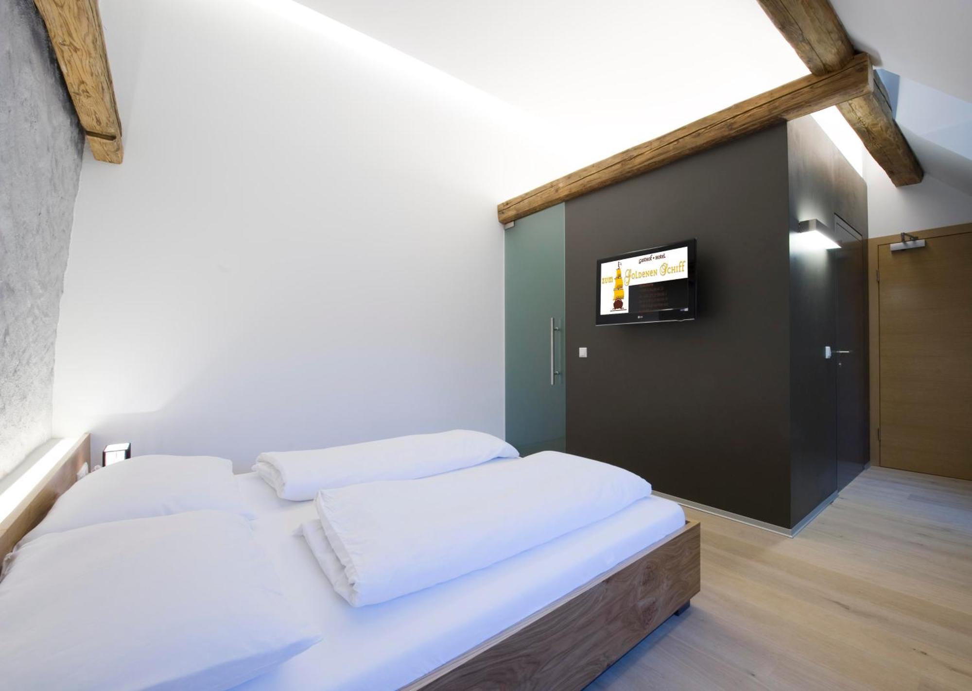 Appartement-Hotel Gh Zum Goldenen Schiff إنس المظهر الخارجي الصورة