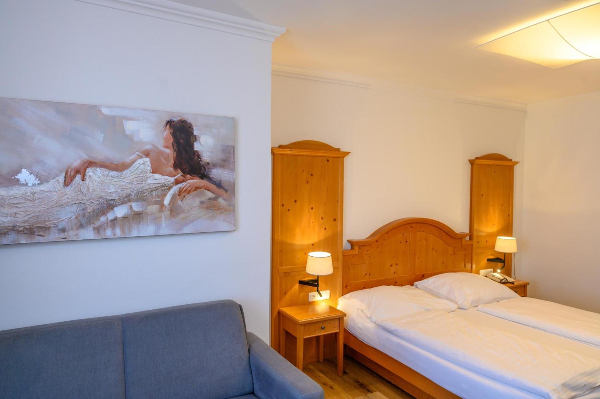 Appartement-Hotel Gh Zum Goldenen Schiff إنس المظهر الخارجي الصورة