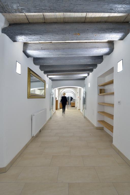Appartement-Hotel Gh Zum Goldenen Schiff إنس المظهر الخارجي الصورة